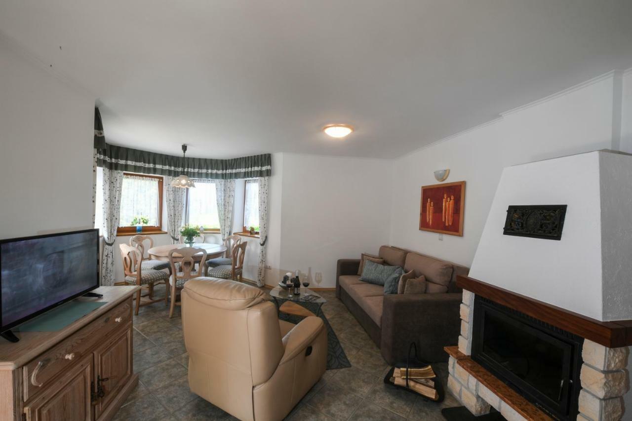 Apartamento Haus Lucia Eger Exterior foto