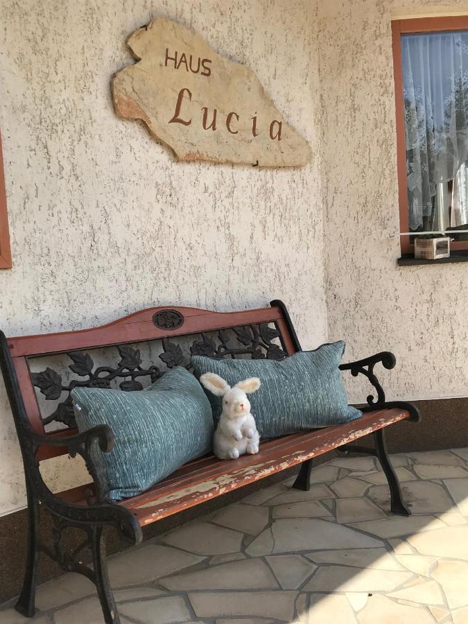 Apartamento Haus Lucia Eger Exterior foto